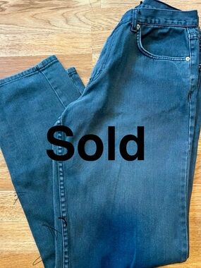 #78.not for sale   Calvin Klein Men's Dark Gray Straight Jeans